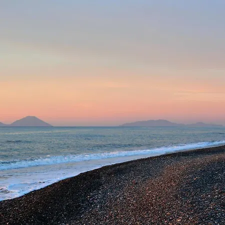 Agricampeggio Alessandra Torrenova (Sicily)